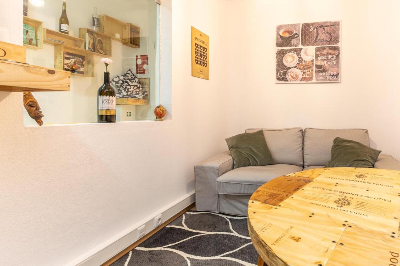 Wine Inn Cascais Guesthouse Екстер'єр фото