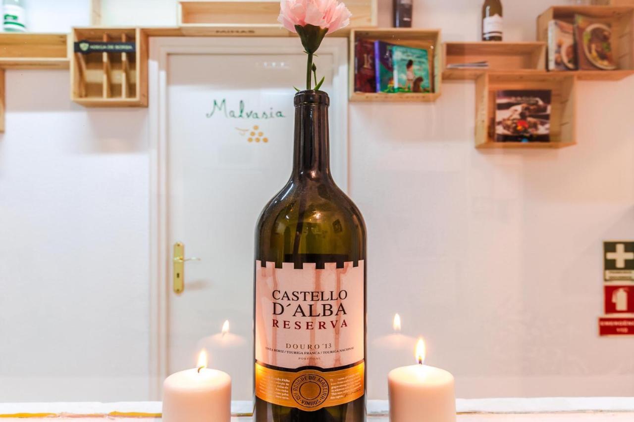 Wine Inn Cascais Guesthouse Екстер'єр фото