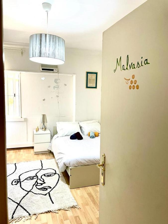 Wine Inn Cascais Guesthouse Екстер'єр фото
